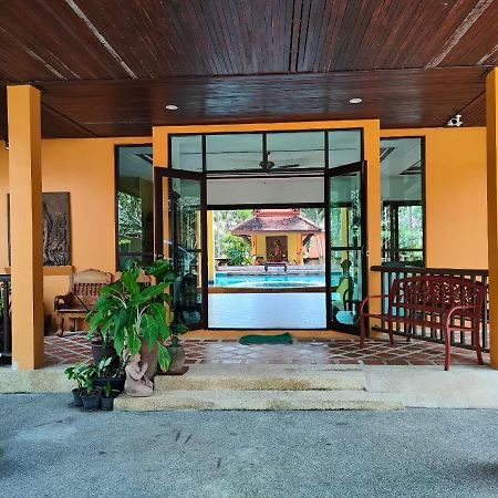 Villa Chaya Khao Lak Buitenkant foto