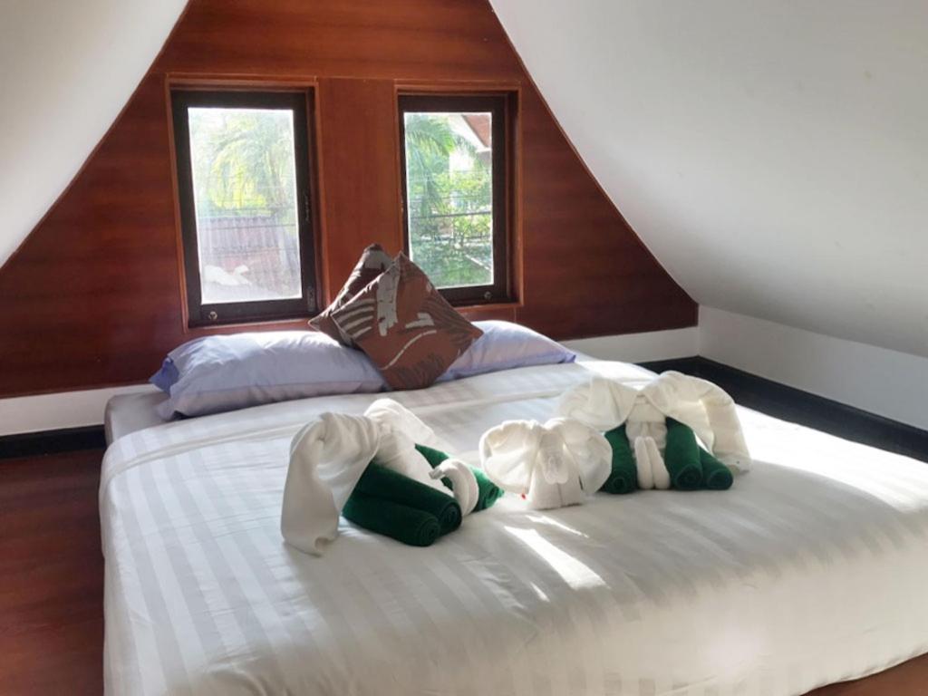 Villa Chaya Khao Lak Buitenkant foto
