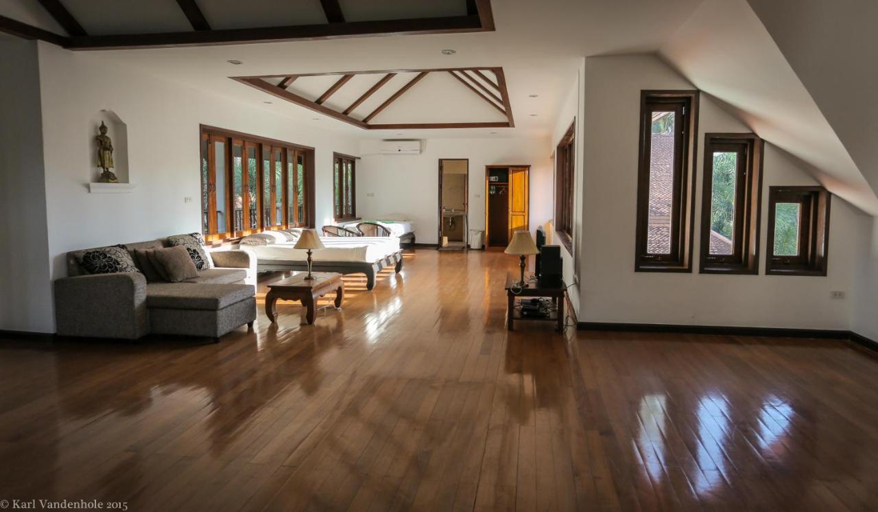 Villa Chaya Khao Lak Buitenkant foto