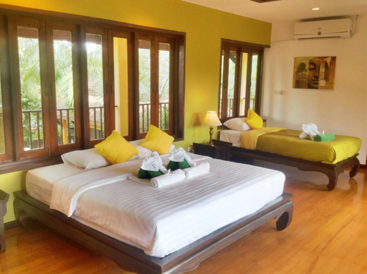 Villa Chaya Khao Lak Buitenkant foto